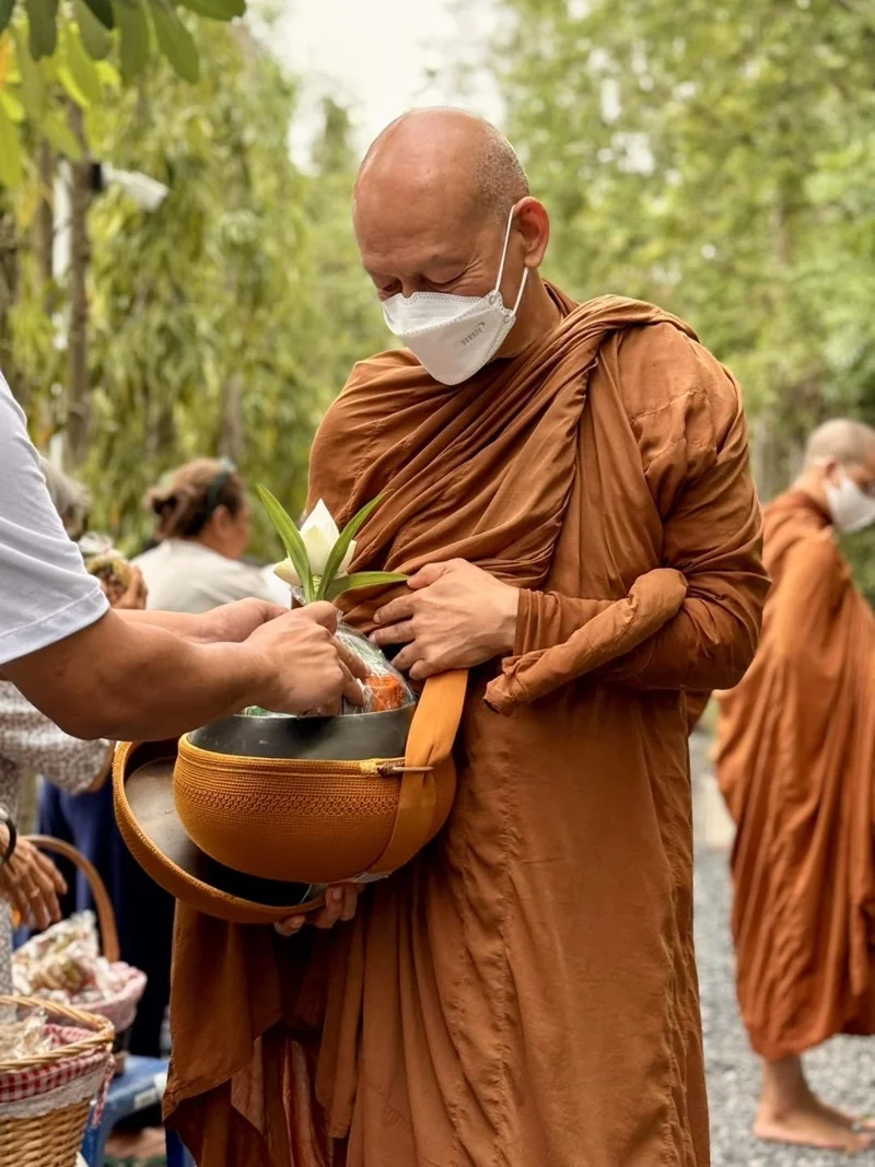 พระอาจารย์คึกฤทธิ์ โสตฺถิผโล