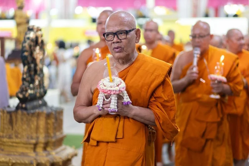 อดีตพระธรรมวชิรานุวัตร หรือ &ldquo;เจ้าคุณแย้ม&rdquo;