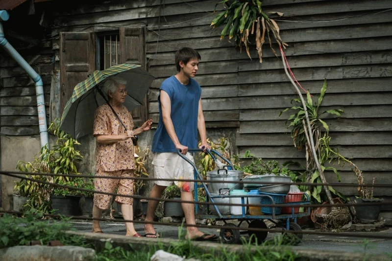 A promotional photo from &lsquo;How to Make Millions Before Grandma Dies,&rsquo; aka &lsquo;Lahn Mah,&rsquo; the first Thai film shortlisted for Best International Feature Film at the 97th Academy Awards (Photo: GDH 559)