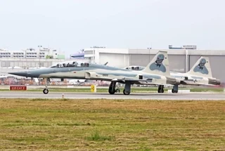 เครื่องบินรบ “F-5” ความเร็วเหนือเสียง